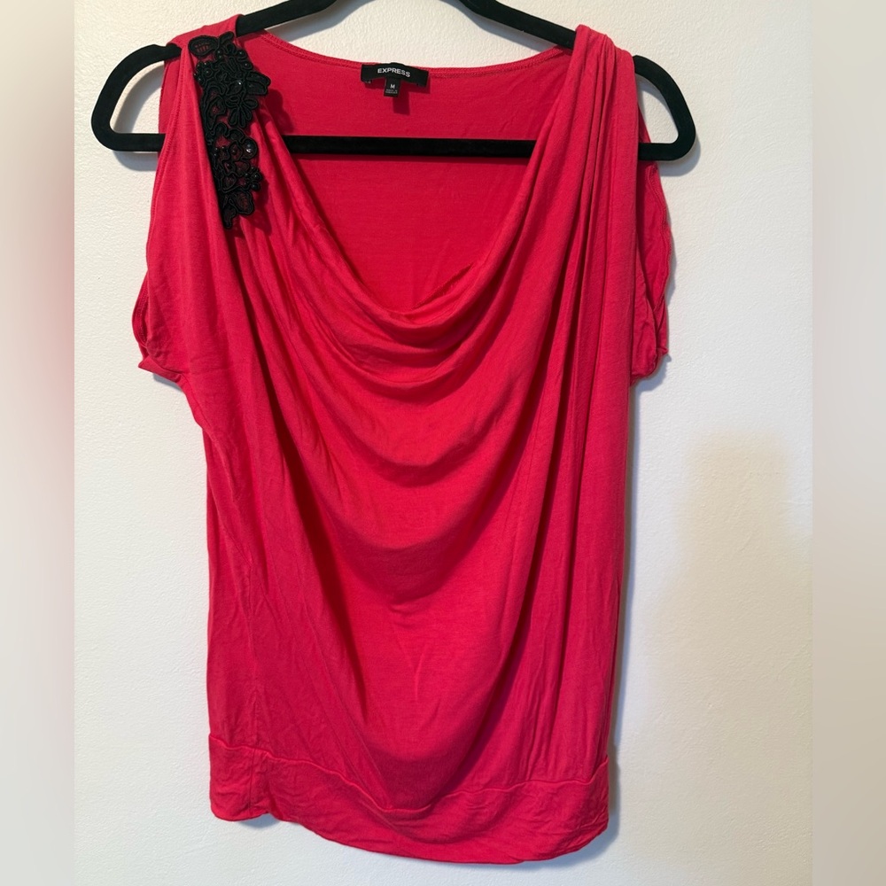 Express Womens Blouse M Top Cowl Neck Pink Black Shoulder Detail 100% Rayon
